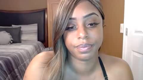 exstacybanks online show from October 2025 03:21:02 PM