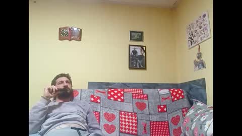 Snapshot of exuuuuu chatting on November 2025 11:06:01 PM exuuuuu online show from November 2025 11:06:01 PM