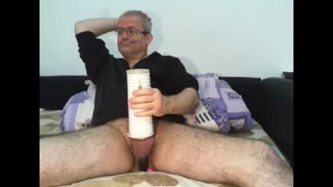 GEORGE online show from January 2025 12:49:02 PM