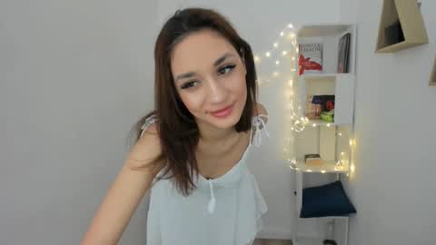 Snapshot of eyesofuniverse chatting on March 2025 03:29:01 AM Ask me online show from March 2025 03:29:01 AM