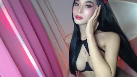 NewKarina online show from December 2024 04:01:02 AM