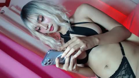 NewKarina online show from February 2025 04:28:02 AM