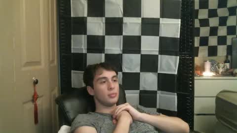 Snapshot of ezra_naamah chatting on January 2025 01:58:01 AM Ezra Naamah online show from January 2025 01:58:01 AM