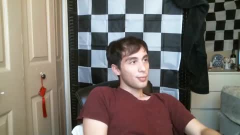 Snapshot of ezra_naamah chatting on February 2025 06:37:02 PM Ezra Naamah online show from February 2025 06:37:02 PM