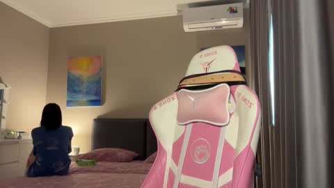 Bloom  online show from September 2025 01:36:01 PM