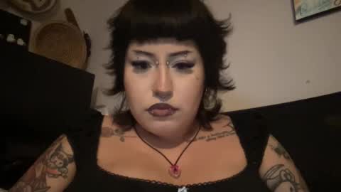 Snapshot of fairydommemommy chatting on October 2025 01:58:02 AM domme mommy online show from October 2025 01:58:02 AM