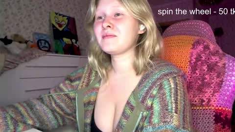 Snapshot of fairydreams_ chatting on September 2025 08:01:02 PM Arisha online show from September 2025 08:01:02 PM