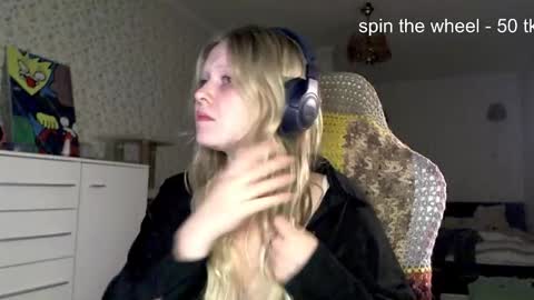 Snapshot of fairydreams_ chatting on September 2025 06:56:02 PM Arisha online show from September 2025 06:56:02 PM