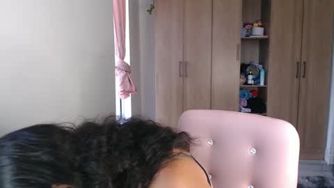 fairylatin online show from December 2024 09:48:01 PM
