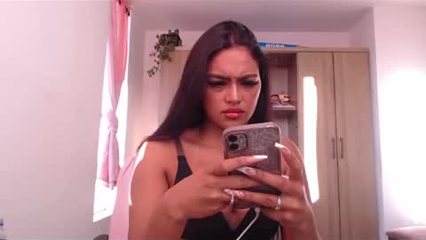 fairylatin online show from December 2024 11:43:02 AM