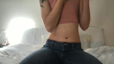 Snapshot of fakenshitsis chatting on December 2025 06:35:02 PM Haydee online show from December 2025 06:35:02 PM