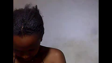 falielyse online show from October 2025 09:21:01 PM