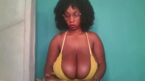 Snapshot of fantasymelons1 chatting on October 2025 12:16:01 PM Fantasy melons online show from October 2025 12:16:01 PM