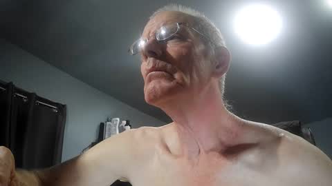 Snapshot of fantasyresort chatting on October 2025 03:07:01 AM fantasyresort online show from October 2025 03:07:01 AM