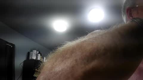 Snapshot of fantasyresort chatting on October 2025 03:10:02 AM fantasyresort online show from October 2025 03:10:02 AM