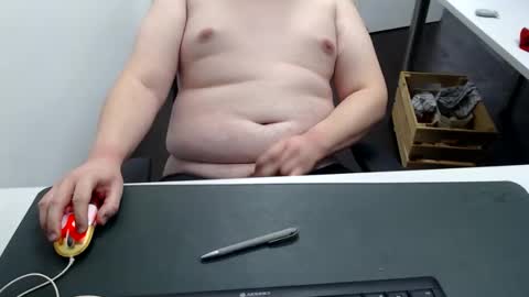 Cardi online show from November 2025 07:46:02 PM