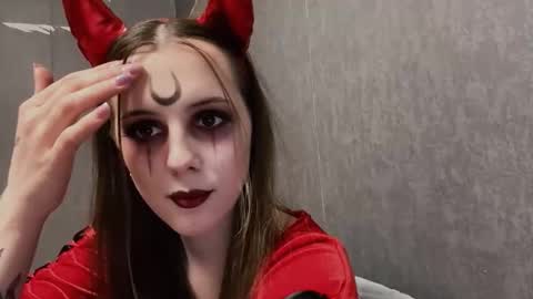 Maria online show from October 2025 02:24:02 PM