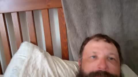 Snapshot of farm2boy chatting on September 2025 04:56:01 PM Farm2boy online show from September 2025 04:56:01 PM