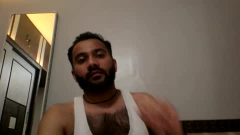 Farm Wolf online show from September 2025 07:28:01 PM