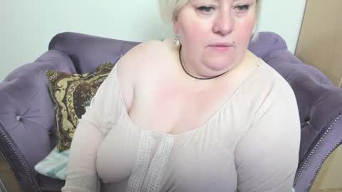 fashiona online show from November 2025 10:06:02 AM