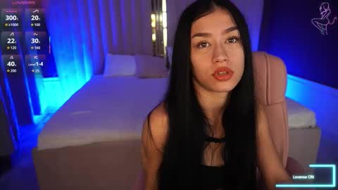 Nellie online show from September 2025 08:47:02 PM