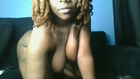Winnie online show from December 2024 03:44:01 AM