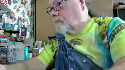 Fred. online show from December 2024 04:09:02 AM