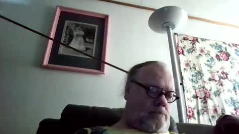 Fred. online show from December 2024 06:02:02 PM