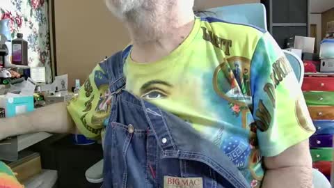 Fred. online show from December 2024 09:42:02 PM