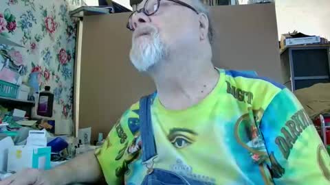 Fred. online show from January 2025 08:42:01 PM