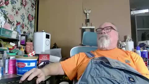 Fred. online show from March 2025 05:51:01 AM