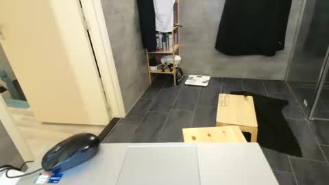 fattenmenow online show from December 2024 02:26:01 AM