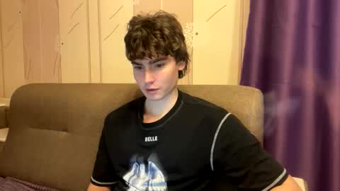 Snapshot of faustfrost chatting on November 2025 11:44:02 AM Faust online show from November 2025 11:44:02 AM