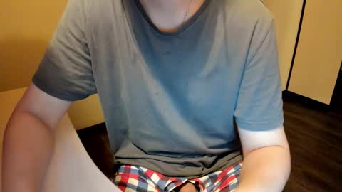 Snapshot of fckmikh chatting on November 2025 05:48:02 PM Michael online show from November 2025 05:48:02 PM