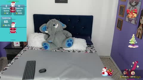felina online show from December 2024 05:25:01 PM