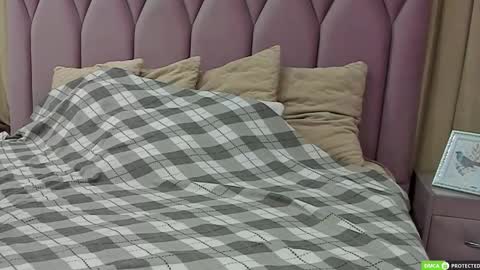 Felix online show from September 2025 07:02:02 PM