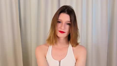 fellissamissa online show from September 2025 04:44:01 AM
