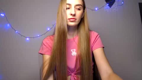 Snapshot of femkedejager chatting on December 2024 09:04:01 PM Femke online show from December 2024 09:04:01 PM
