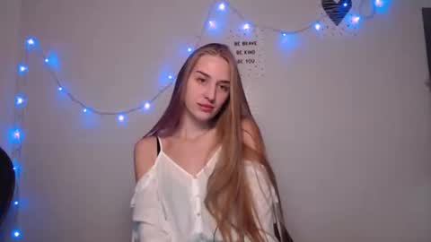 Snapshot of femkedejager chatting on December 2024 07:54:01 PM Femke online show from December 2024 07:54:01 PM