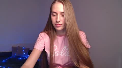 Snapshot of femkedejager chatting on December 2024 09:23:02 PM Femke online show from December 2024 09:23:02 PM