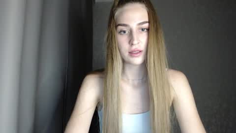 Snapshot of femkedejager chatting on January 2025 07:56:02 PM Femke online show from January 2025 07:56:02 PM