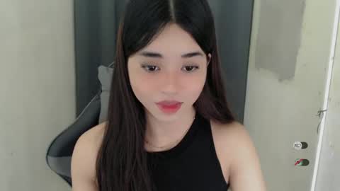 YOUR BEAUTIFUL ASIANFHEMY online show from January 2025 12:05:01 AM