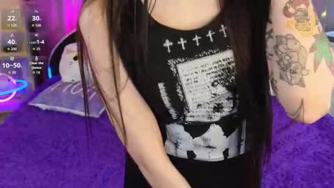 Snapshot of fenilea chatting on December 2025 08:35:01 PM Fenilea online show from December 2025 08:35:01 PM