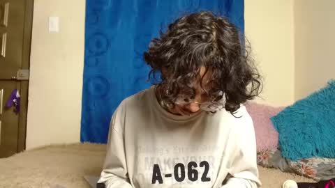 Snapshot of fenixmfx chatting on October 2025 11:44:02 AM Fenix online show from October 2025 11:44:02 AM