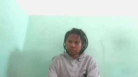 fenou122745 online show from October 2025 07:06:02 AM