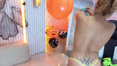 Ferchis  online show from October 2025 01:25:02 PM