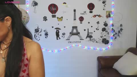 FernandaEloisa online show from January 2025 01:14:02 PM