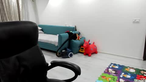 Catalea DM online show from October 2025 06:41:02 PM