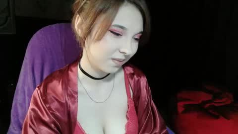 Kimberly online show from November 2025 01:02:01 PM