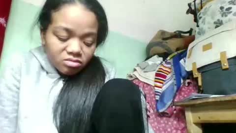 Snapshot of fetranialdy chatting on October 2025 05:49:02 AM fetranialdy online show from October 2025 05:49:02 AM